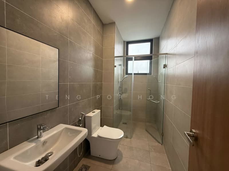 3-storey Terraced House for Rent in BANDAR PUCHONG JAYA (Puchong) - Teng Poh Hong - Bathroom - PropertyGuru.com.my