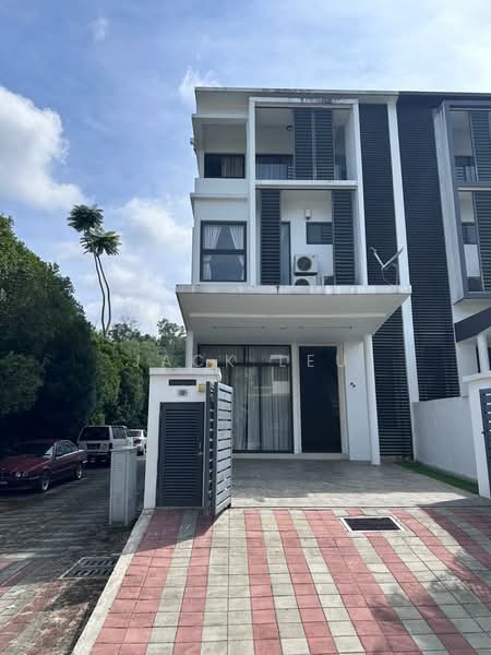 Terraced House for Sale in Taman Puncak Jalil (Seri Kembangan) - Jack Leu - Exterior - PropertyGuru.com.my