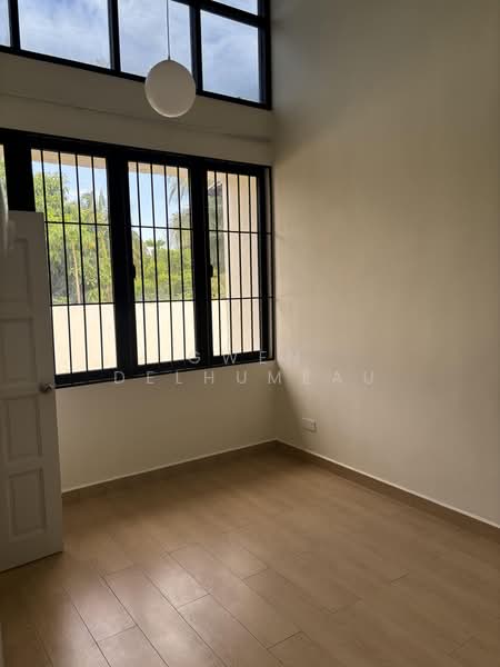 Rumah Banglo untuk Dijual di Seksyen 6 (Shah Alam) - Gwen Delhumeau - Bedroom 3 - PropertyGuru.com.my