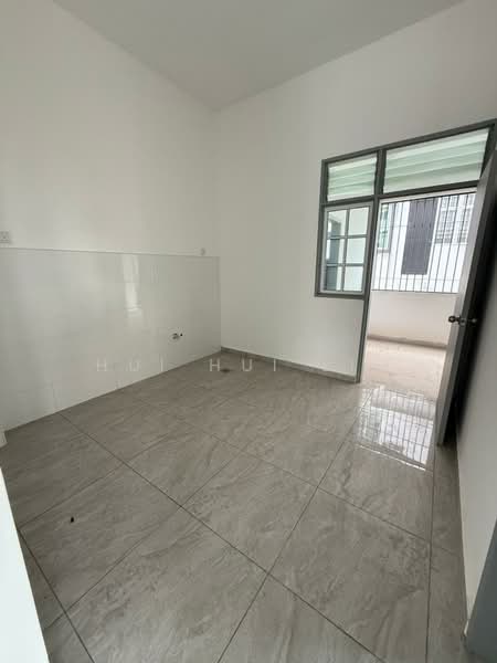 Rumah Teres untuk Dijual di Bandar Putra (Kulai) - Hui Hui Lim - Interior - PropertyGuru.com.my