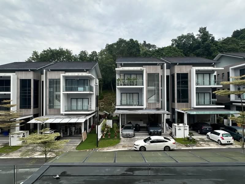 Semi-Detached House for Sale in Ampang (Selangor) - Teck Wee - PropertyGuru.com.my