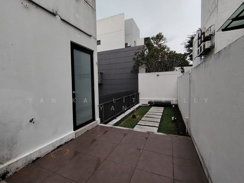 Rumah Banglo untuk Dijual di Ampang Jaya (Ampang) - Yan Kai Lit (Kelly Yan) - Backyard - PropertyGuru.com.my