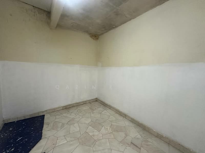 1-storey Terraced House for Sale in Bandar Lahat Baru (Lahat) - Qazin Khoo - Interior - PropertyGuru.com.my
