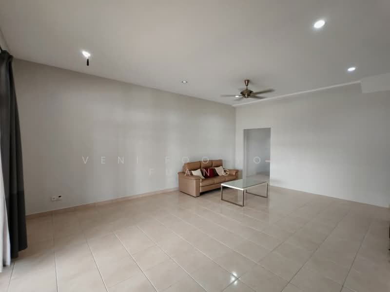 2-storey Terraced House for Rent in Setia Alam (Selangor) - Veni Foo Yoke Fuang - Living Room - PropertyGuru.com.my