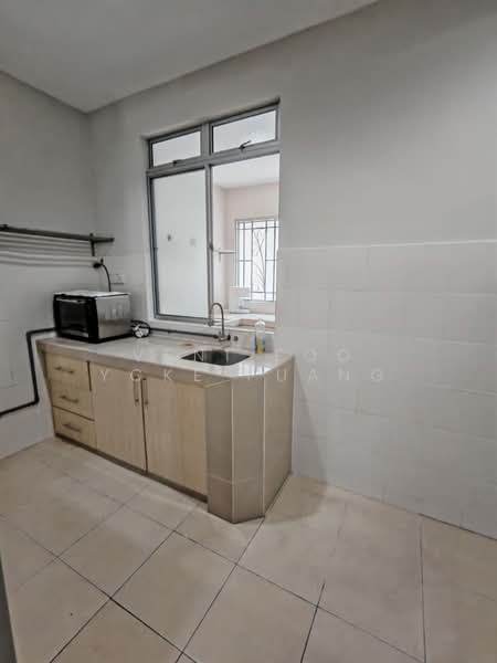 2-storey Terraced House for Rent in Setia Alam (Selangor) - Veni Foo Yoke Fuang - Kitchen - PropertyGuru.com.my
