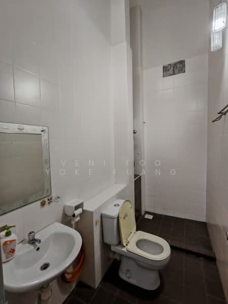 2-storey Terraced House for Rent in Setia Alam (Selangor) - Veni Foo Yoke Fuang - Bathroom - PropertyGuru.com.my