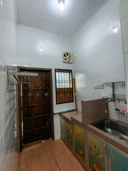 1-storey Terraced House for Rent in Taman JP Perdana (Johor Bahru) - Chew Jia Jia - Kitchen - PropertyGuru.com.my