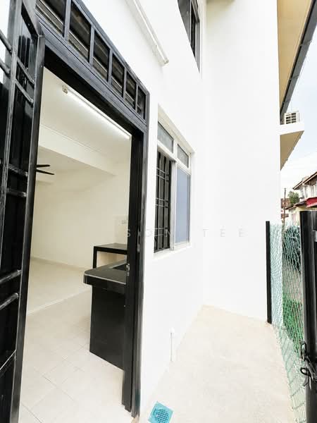 Rumah Teres 2 Tingkat untuk Disewa di Taman Rinting (Masai) - Winson Tee - PropertyGuru.com.my