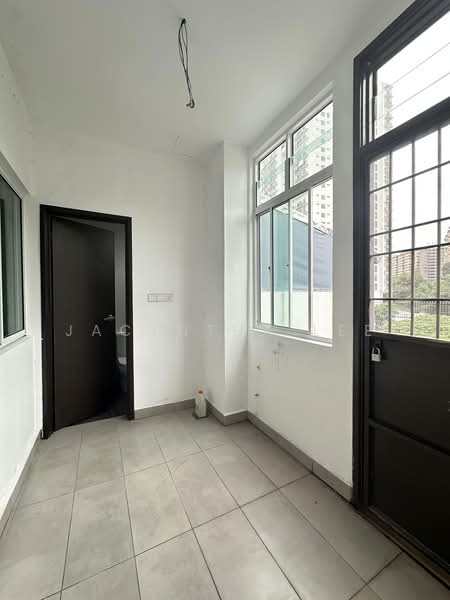 Rumah Berkembar untuk Dijual di Sungai Ara (Penang) - Jacyntha Lee - PropertyGuru.com.my
