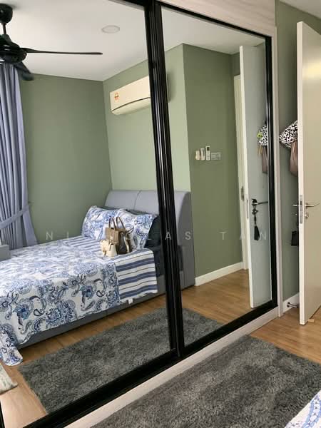 Condominium for Sale at Vivo Residential Suites - Nicholas Tan - Bedroom - PropertyGuru.com.my