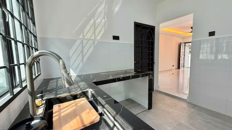 2-storey Terraced House for Sale in Bandar Kinrara Seksyen 1 (Bandar Kinrara) - Afif Azizan - PropertyGuru.com.my