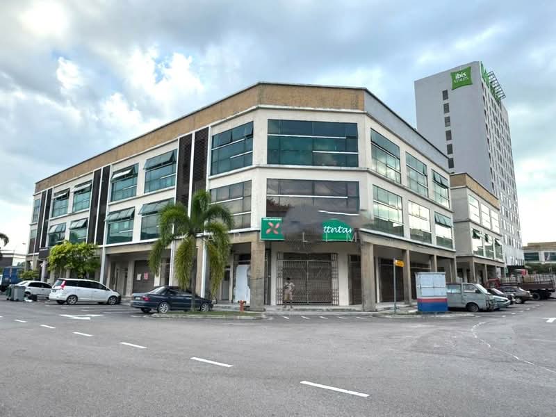 Kedai untuk Dijual di Gelang Patah (Johor) - Karl Lim - Exterior - PropertyGuru.com.my