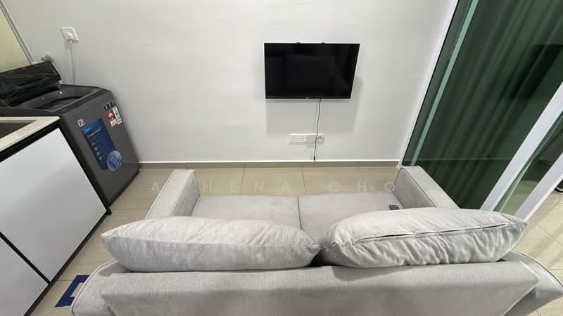 Servis Apartment untuk Disewa di Mesahill - Athena Cho - Living Room - PropertyGuru.com.my