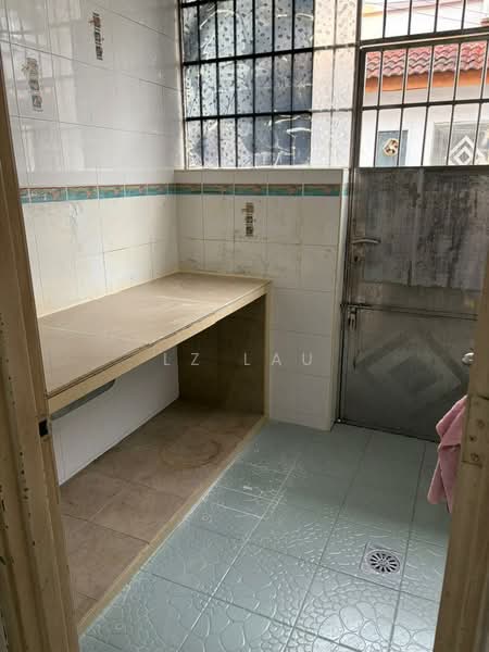 Rumah Teres 2 Tingkat untuk Disewa di Taman Setia Indah (Tebrau) - LZ Lau - Interior - PropertyGuru.com.my