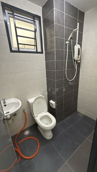 Servis Apartment untuk Disewa di Mesahill - Athena Cho - Bathroom - PropertyGuru.com.my