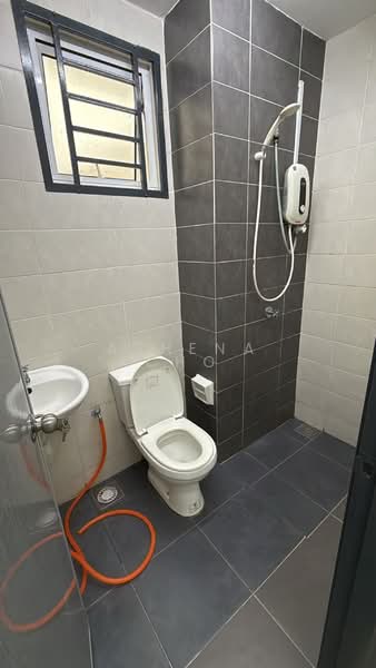 Servis Apartment untuk Disewa di Mesahill - Athena Cho - Bathroom - PropertyGuru.com.my