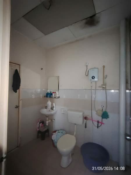 Rumah Teres 2 Tingkat untuk Dijual di Pulai (Johor) - Steve Tey - Bathroom - PropertyGuru.com.my