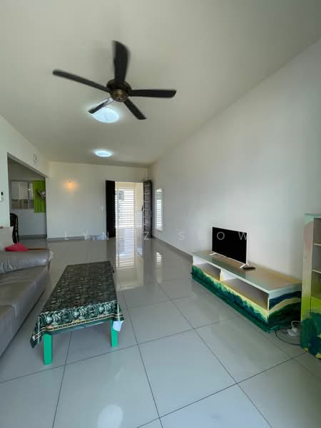 Kondominium untuk Disewa di Surin Condominium - Lynnz Seow - Living Room - PropertyGuru.com.my