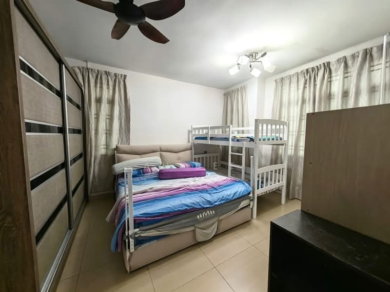 2-storey Terraced House for Sale in Taman Bestari Indah (Ulu Tiram) - Ah Bee - Bedroom - PropertyGuru.com.my