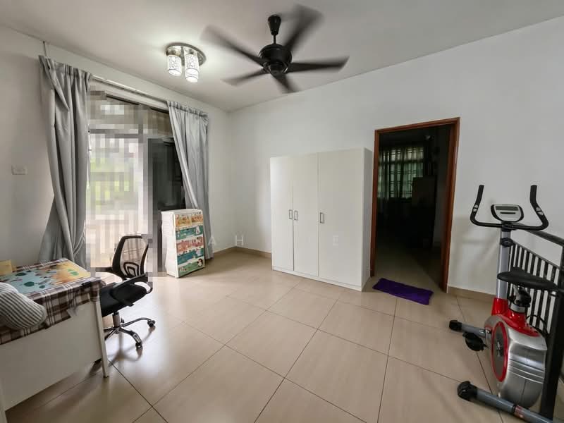 2-storey Terraced House for Sale in Taman Bestari Indah (Ulu Tiram) - Ah Bee - Interior - PropertyGuru.com.my
