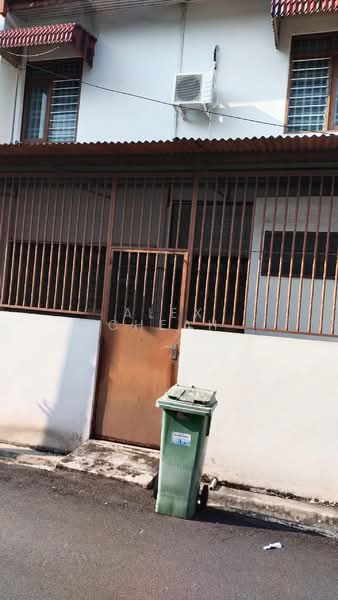 2-storey Terraced House for Sale in Paya Terubong (Ayer Itam) - Alex Cheah - Exterior - PropertyGuru.com.my
