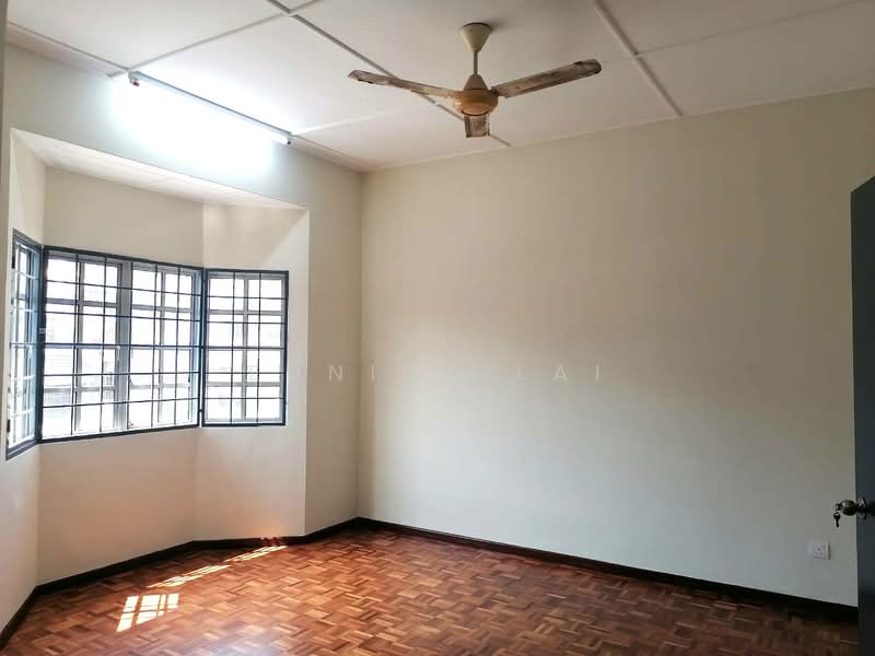 Rumah Teres 2 Tingkat untuk Disewa di Bukit Rahman Putra (Sungai Buloh) - Eunice Lai - Interior - PropertyGuru.com.my