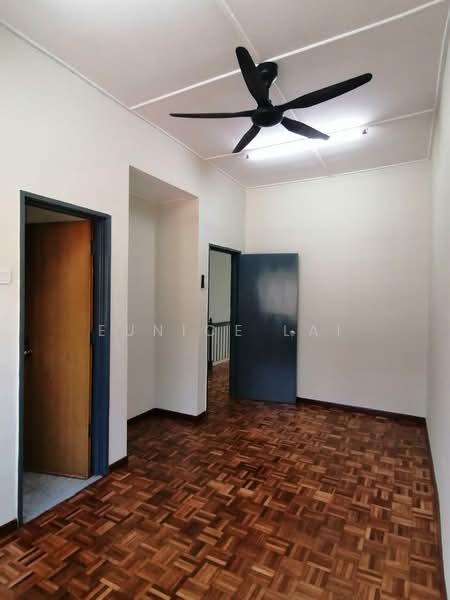 Rumah Teres 2 Tingkat untuk Disewa di Bukit Rahman Putra (Sungai Buloh) - Eunice Lai - Interior - PropertyGuru.com.my