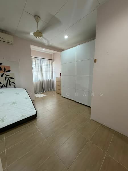 Townhouse for Rent in Bukit Rimau (Shah Alam) - Apple Chang - Bedroom - PropertyGuru.com.my