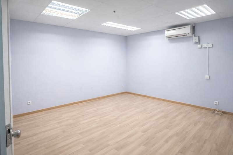 Office for Rent in Mont Kiara (Kuala Lumpur) - Jess Seah - Interior - PropertyGuru.com.my