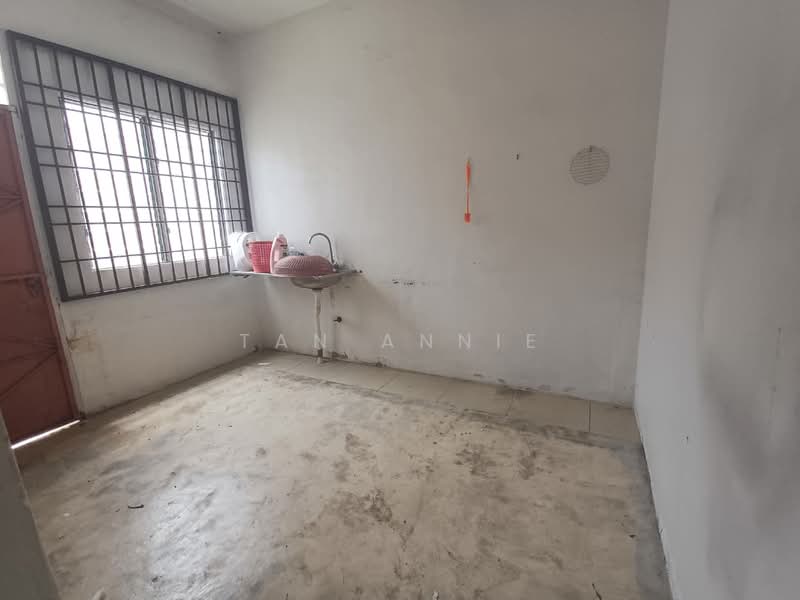 2-storey Terraced House for Sale in Taman Selesa (Nibong Tebal) - Tan ANNIE - Interior - PropertyGuru.com.my