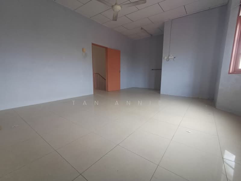 2-storey Terraced House for Sale in Taman Selesa (Nibong Tebal) - Tan ANNIE - Interior - PropertyGuru.com.my