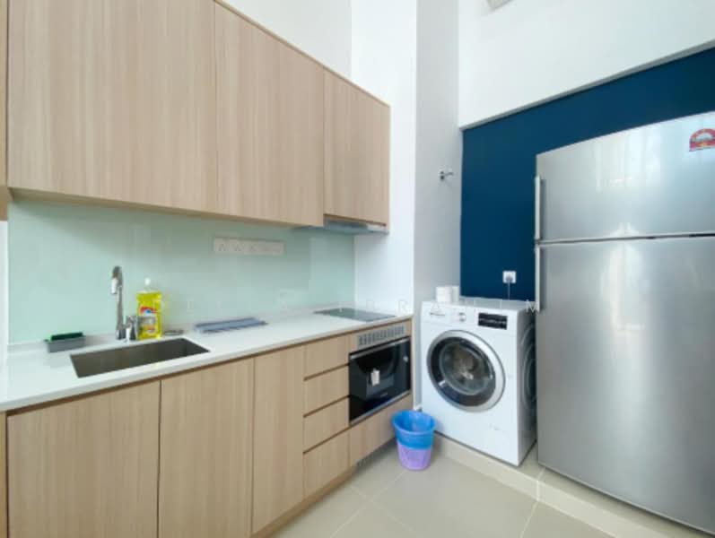 Servis Apartment untuk Disewa di The Colony @ KLCC - Deela Ibrahim - Kitchen - PropertyGuru.com.my