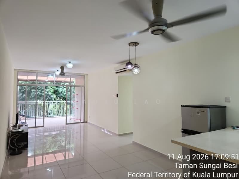 Kondominium untuk Disewa di Midfields - David Lao - Living Room - PropertyGuru.com.my