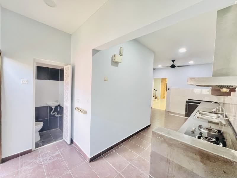 Rumah Teres 2 Tingkat untuk Disewa di Denai Alam (Shah Alam) - Erin Yusof - Interior - PropertyGuru.com.my