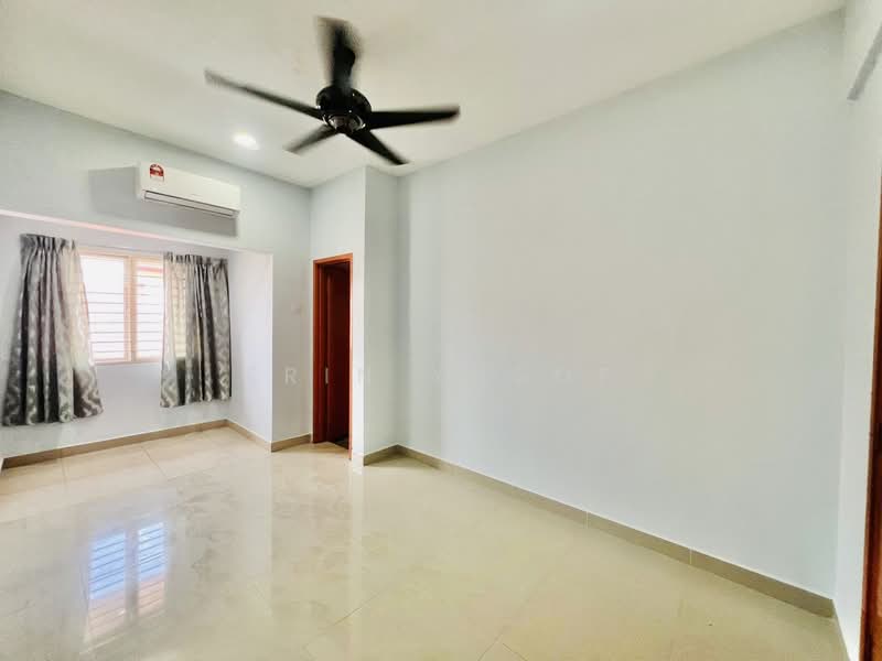 Rumah Teres 2 Tingkat untuk Disewa di Denai Alam (Shah Alam) - Erin Yusof - Interior - PropertyGuru.com.my