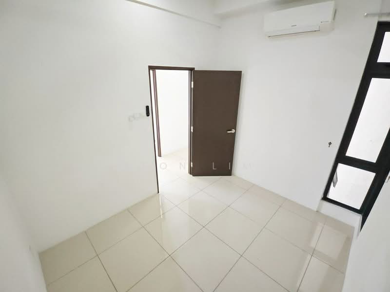 Service Residence for Rent at 8Scape Residence @ Sutera - Leon Lim - PropertyGuru.com.my