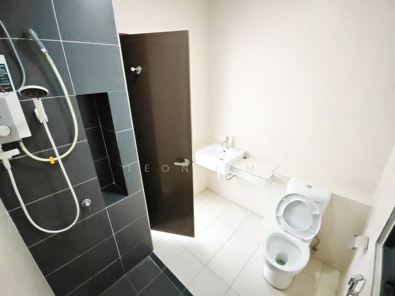 Service Residence for Rent at 8Scape Residence @ Sutera - Leon Lim - PropertyGuru.com.my