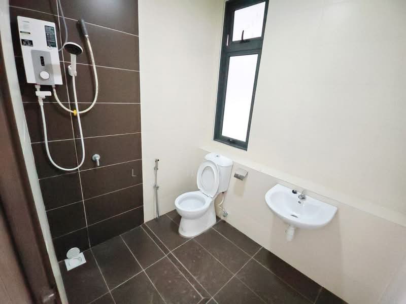 Service Residence for Rent at 8Scape Residence @ Sutera - Leon Lim - PropertyGuru.com.my