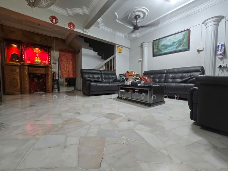 2-storey Terraced House for Sale in Bandar Tiram (Ulu Tiram) - Pooi Leen Voon - Living Room - PropertyGuru.com.my