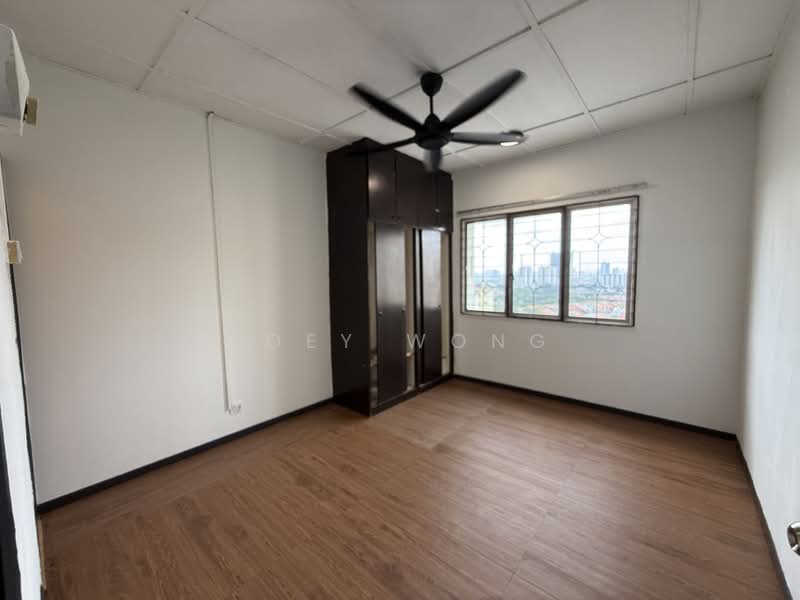 Pangsapuri untuk Disewa di Pangsapuri Saraka - Joey Wong - Bedroom - PropertyGuru.com.my