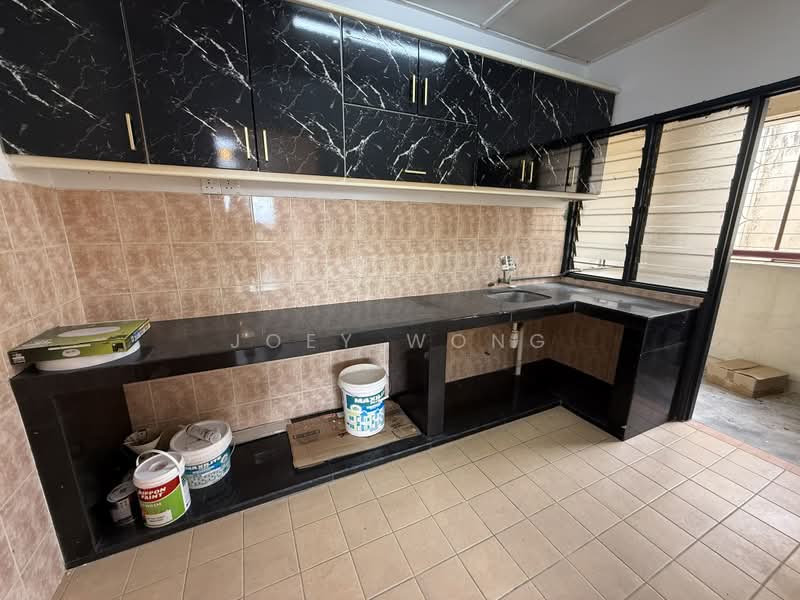 Apartment for Rent at Pangsapuri Saraka - Joey Wong - Kitchen - PropertyGuru.com.my