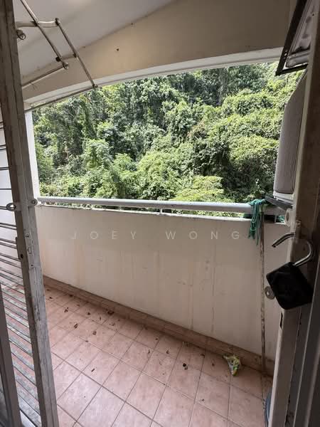 Pangsapuri untuk Disewa di Pangsapuri Saraka - Joey Wong - Balcony - PropertyGuru.com.my