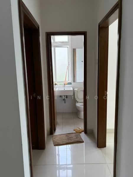 Condominium for Rent at Sri Putramas III / Royal Regent - Vincent Hoo - Corridor - PropertyGuru.com.my