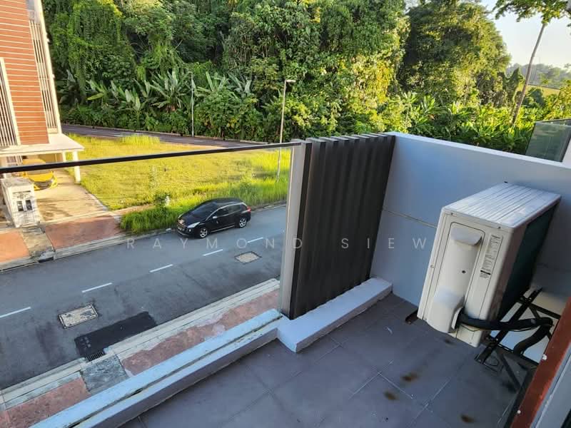 Rumah Bandar untuk Disewa di Petaling Jaya (Selangor) - Raymond Siew - Balcony - PropertyGuru.com.my