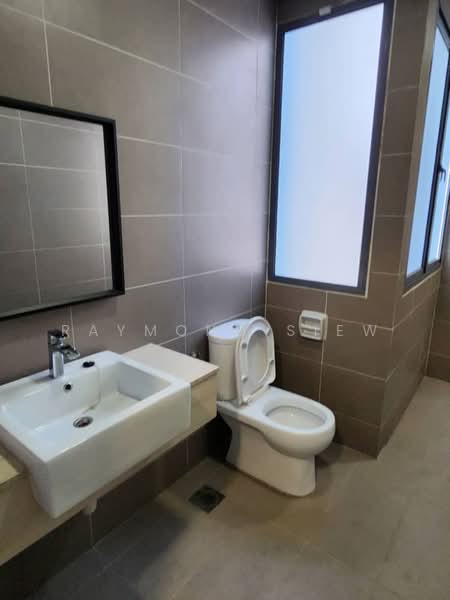 Rumah Bandar untuk Disewa di Petaling Jaya (Selangor) - Raymond Siew - Bathroom - PropertyGuru.com.my