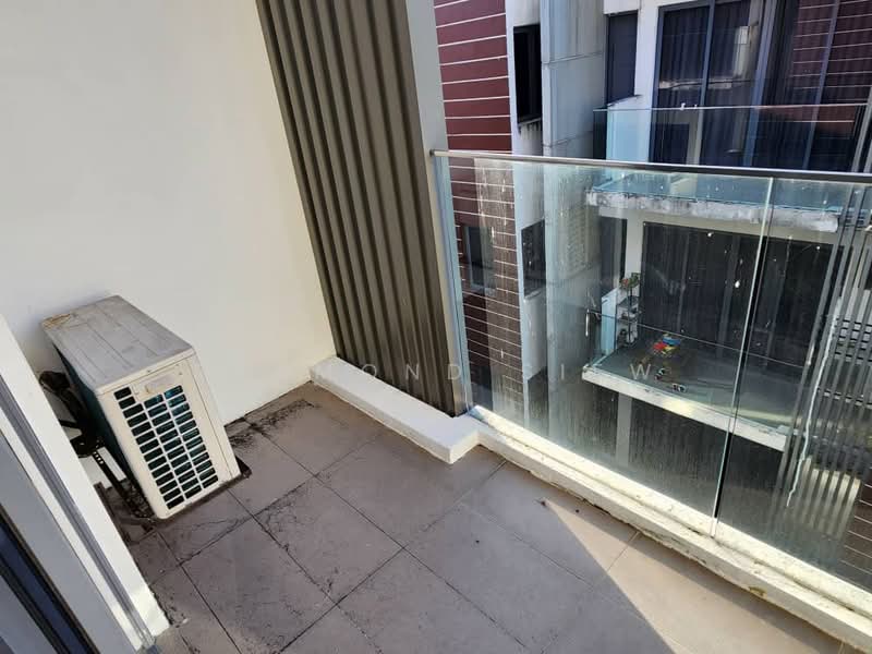 Rumah Bandar untuk Disewa di Petaling Jaya (Selangor) - Raymond Siew - Balcony - PropertyGuru.com.my