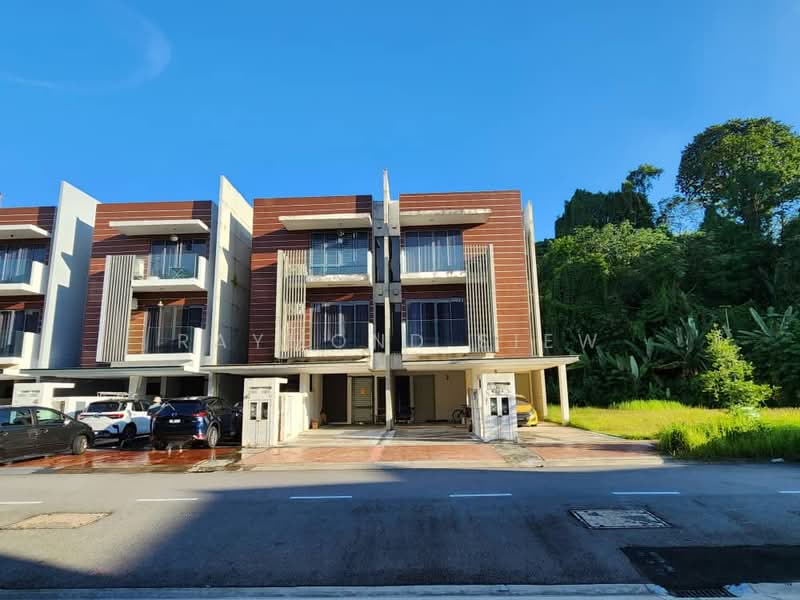 Rumah Bandar untuk Disewa di Petaling Jaya (Selangor) - Raymond Siew - PropertyGuru.com.my