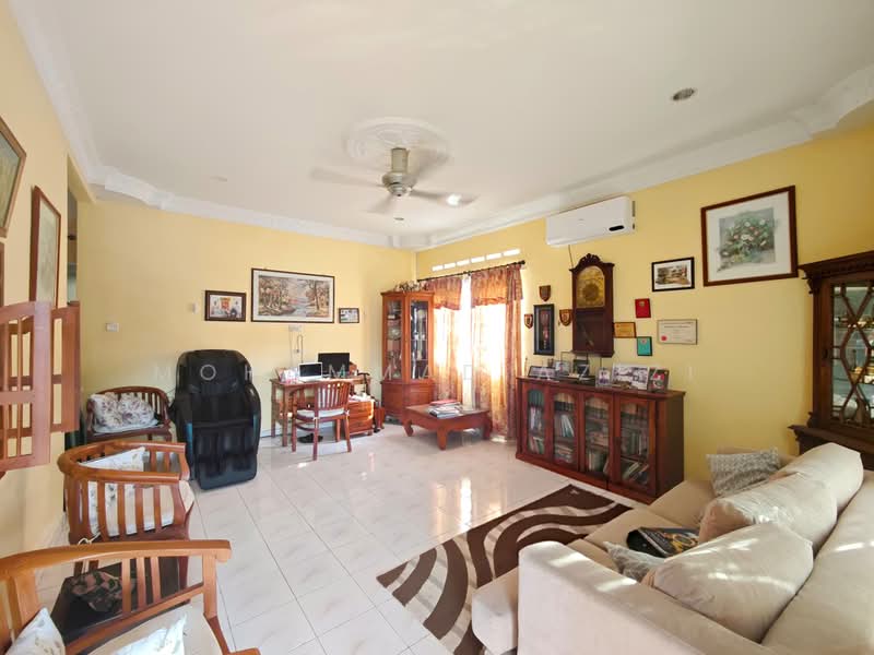 Semi-Detached House for Sale in Kuantan (Pahang) - Mohammad Azizi - PropertyGuru.com.my