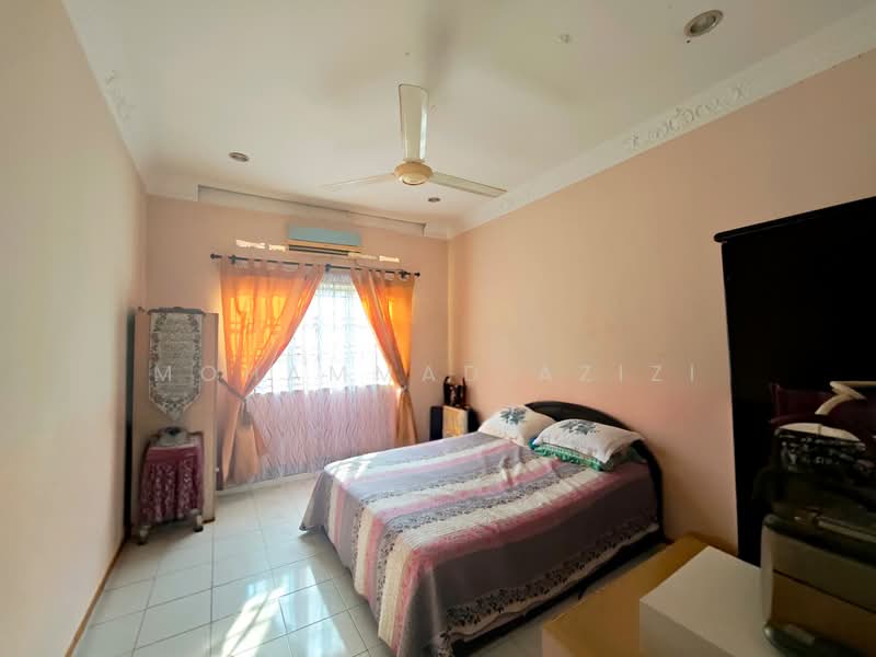 Semi-Detached House for Sale in Kuantan (Pahang) - Mohammad Azizi - PropertyGuru.com.my