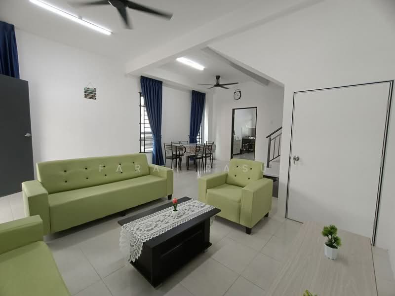Rumah Teres 2 Tingkat untuk Disewa di Scientex Bandar Jasin (Jasin) - Farah Rasul - Living Room - PropertyGuru.com.my